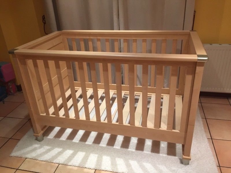 mamas and papas modensa cot bed